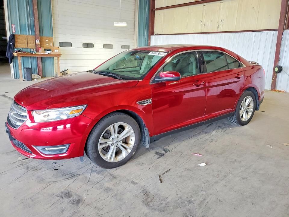 2013 FORD Taurus
