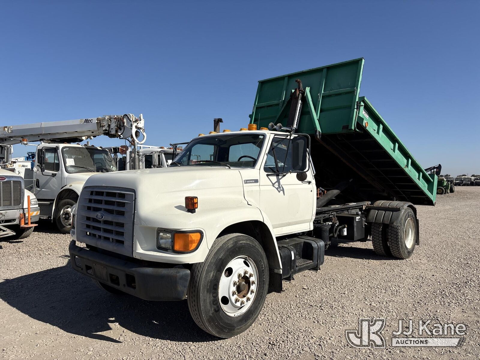 1997 FORD F-800