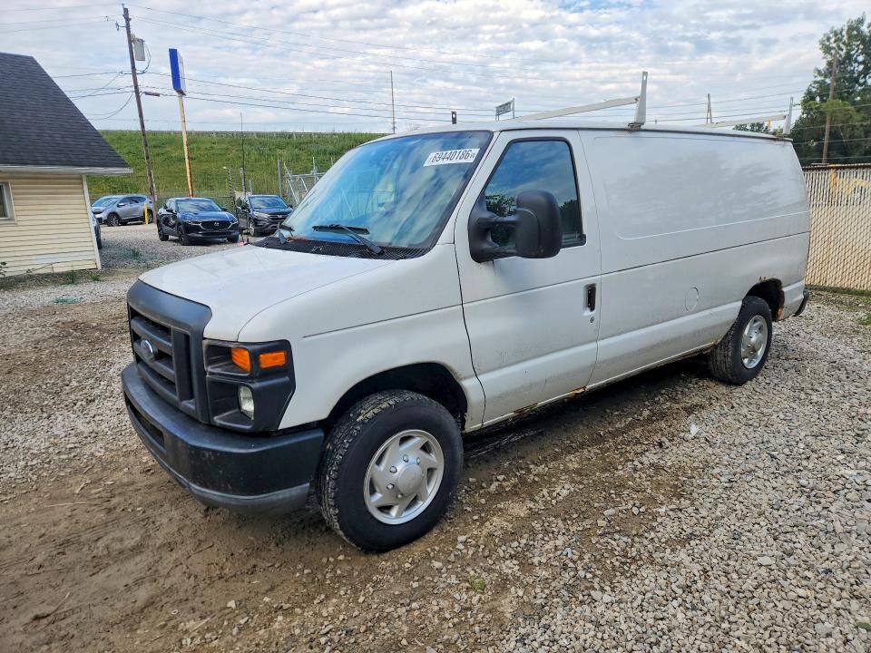 2010 FORD E-150