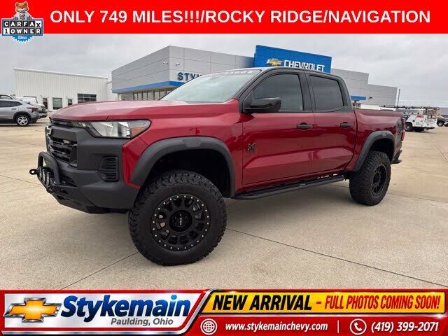 2025 CHEVROLET Colorado