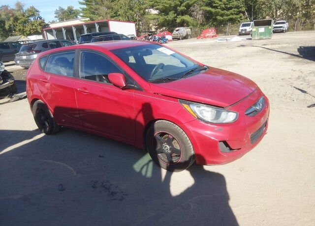 2013 HYUNDAI Accent
