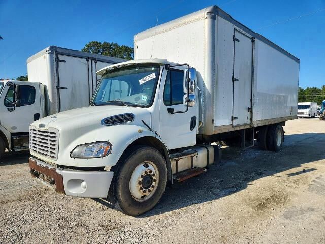 2014 FREIGHTLINER M2