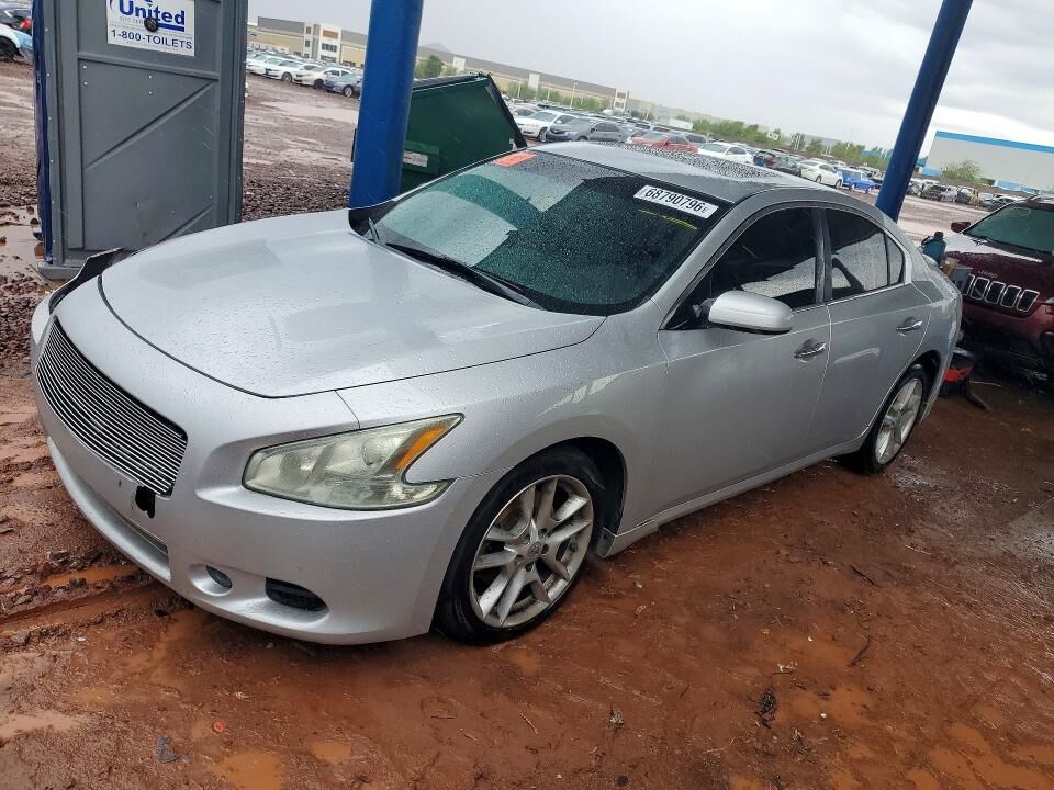 2013 NISSAN Maxima