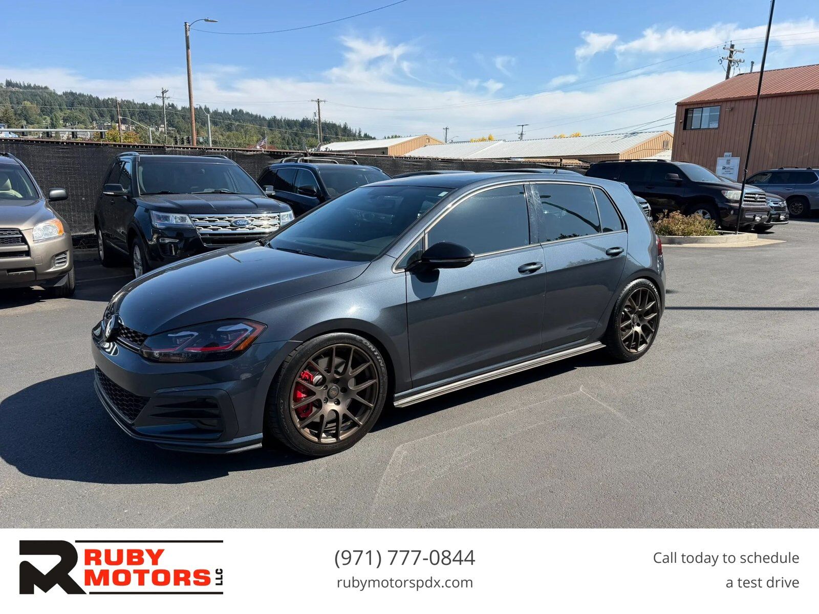 2021 VOLKSWAGEN Golf GTI