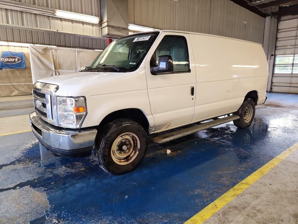 2014 FORD E-250