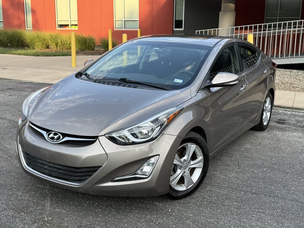 2016 HYUNDAI Elantra