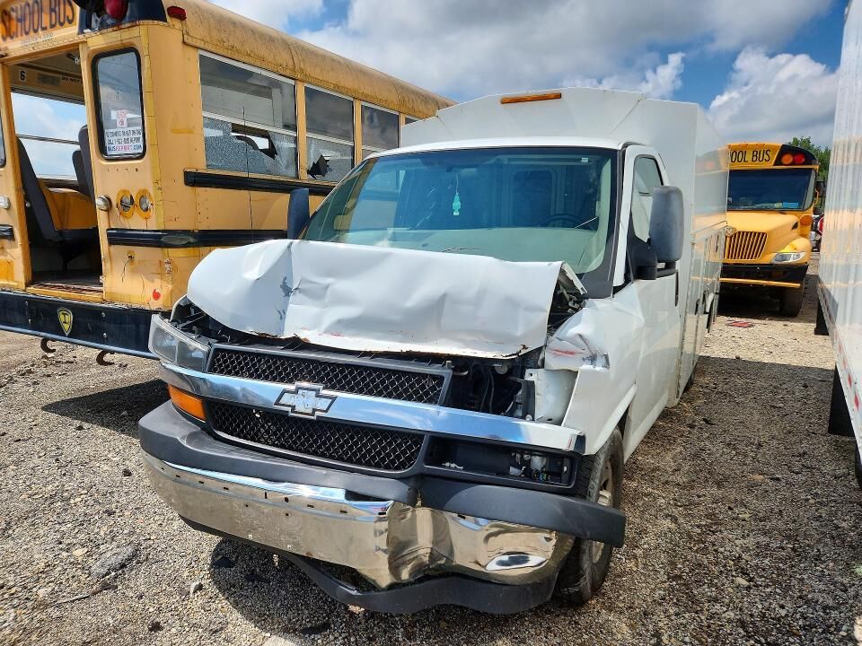2017 CHEVROLET Express