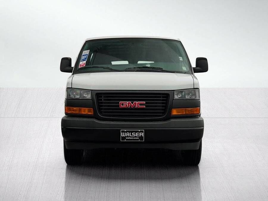 2026 GMC Savana
