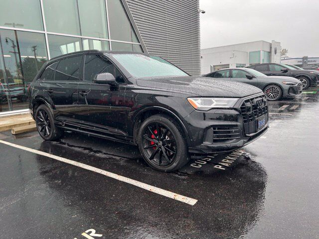2022 AUDI Q7