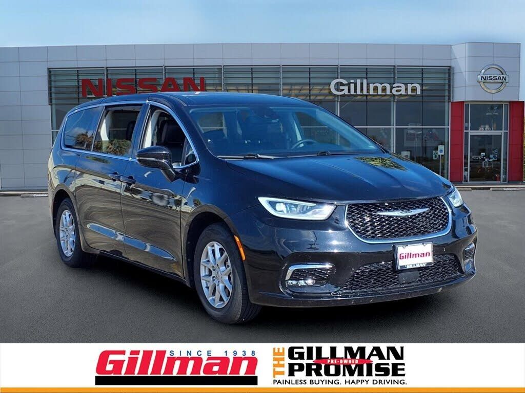 2024 CHRYSLER Pacifica