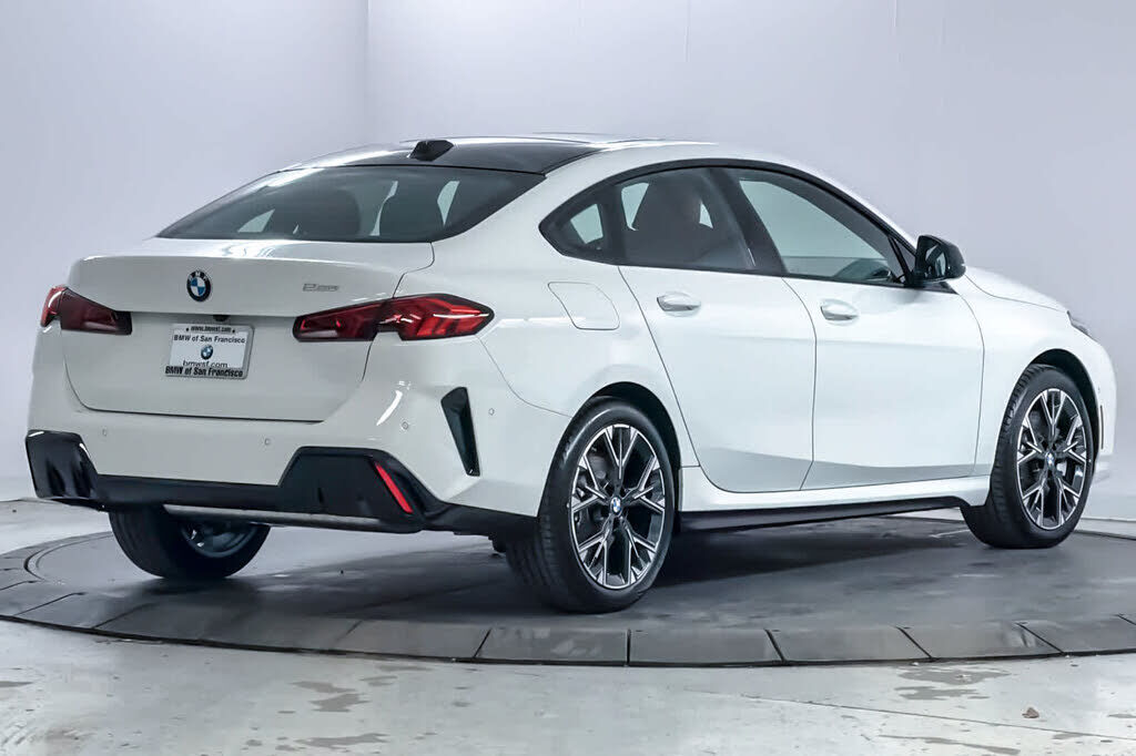2026 BMW 228