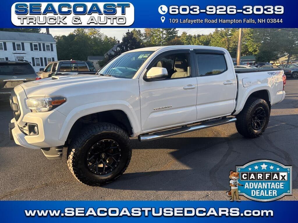 2017 TOYOTA Tacoma