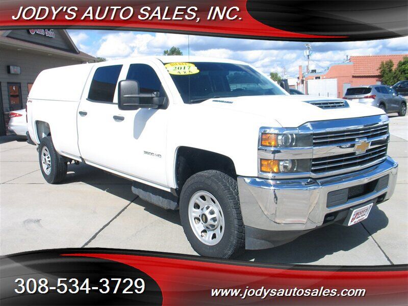 2017 CHEVROLET Silverado