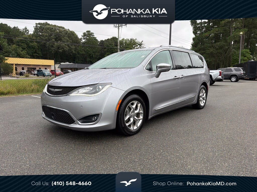 2017 CHRYSLER Pacifica