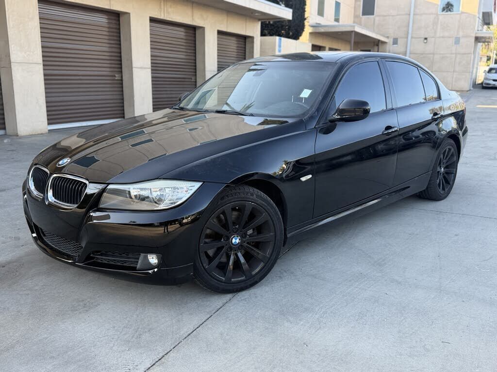 2011 BMW 3 Series