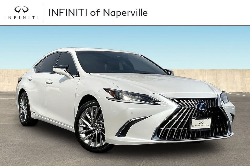 2022 LEXUS ES