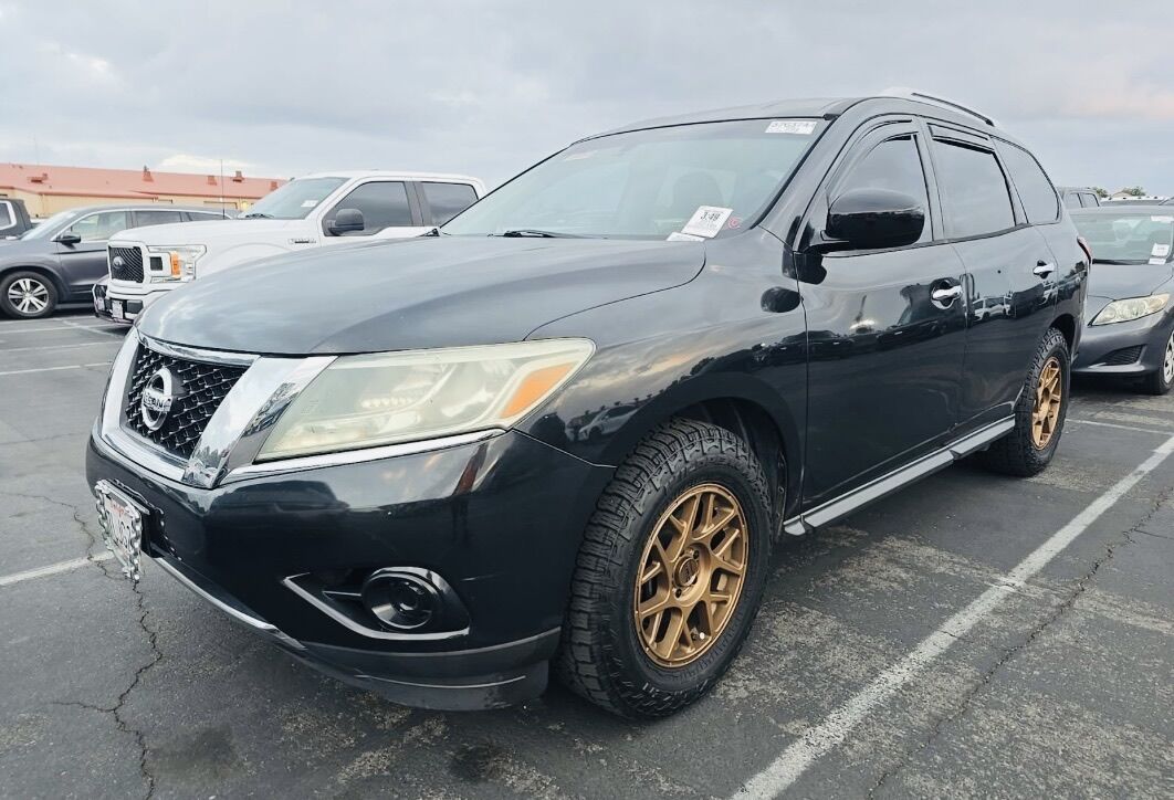 2015 NISSAN Pathfinder