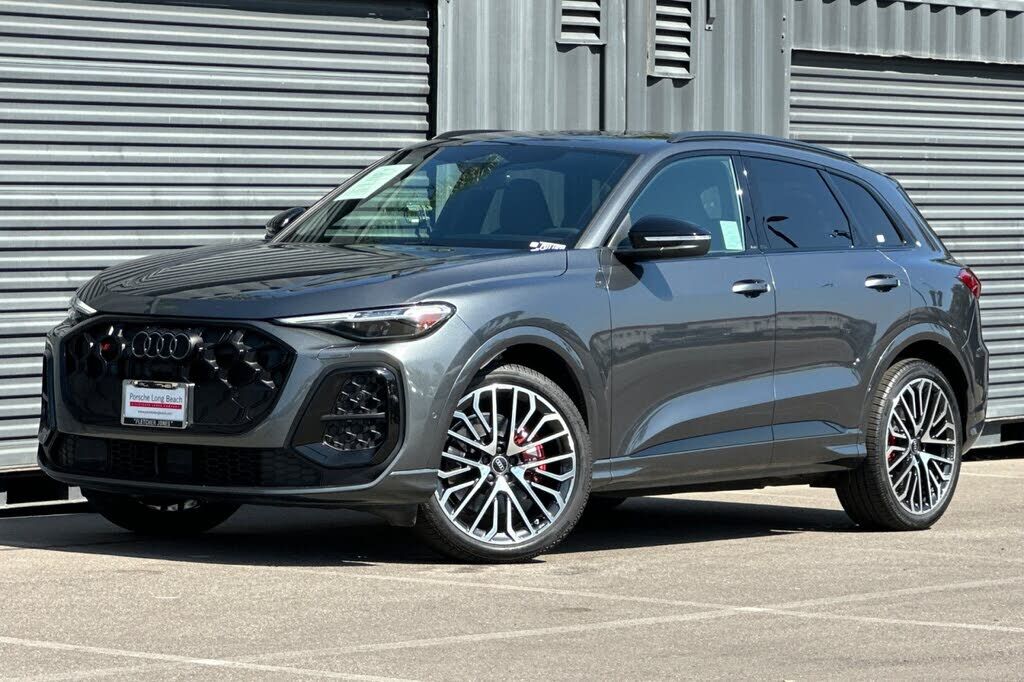 2025 AUDI SQ5