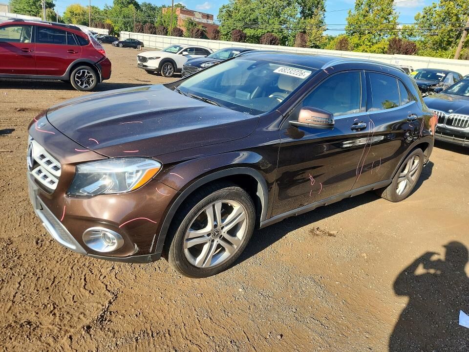 2018 MERCEDES-BENZ GLA-Class