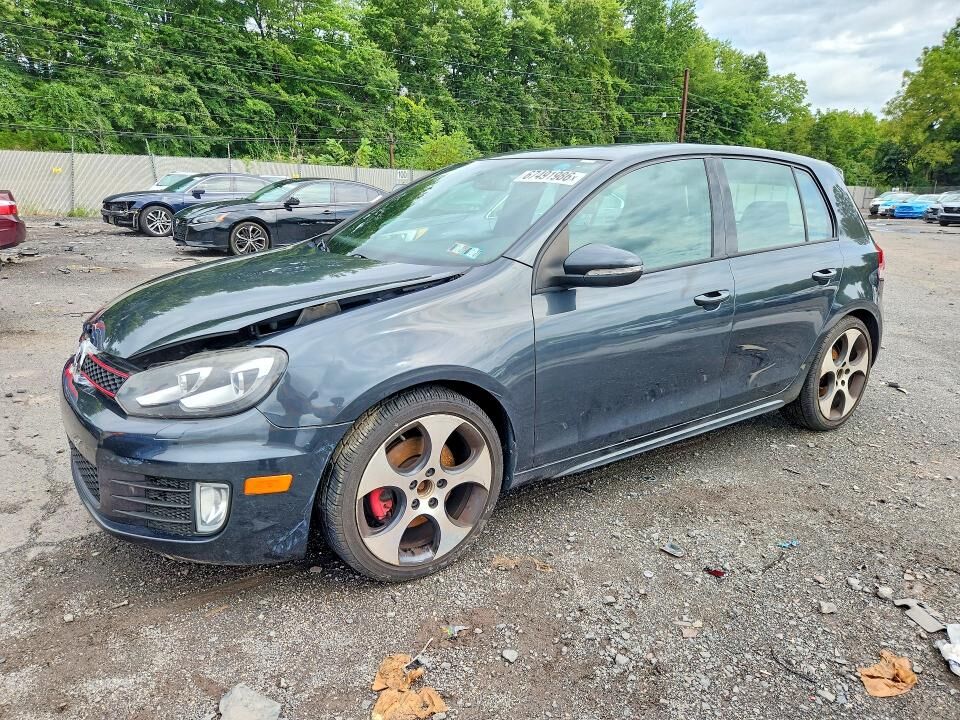 2011 VOLKSWAGEN GTI