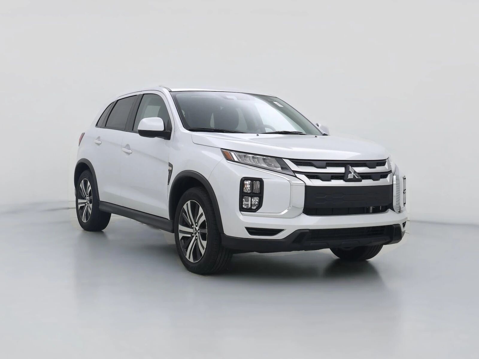 2025 MITSUBISHI Outlander Sport