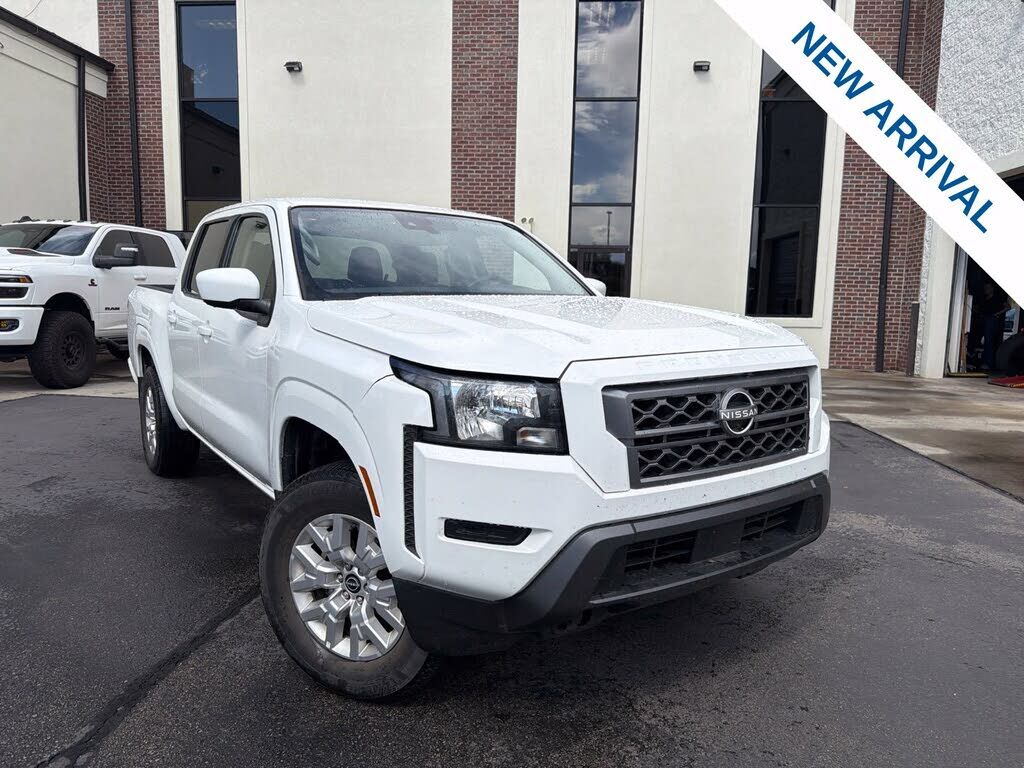 2022 NISSAN Frontier