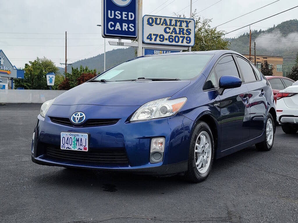 2011 TOYOTA PRIUS