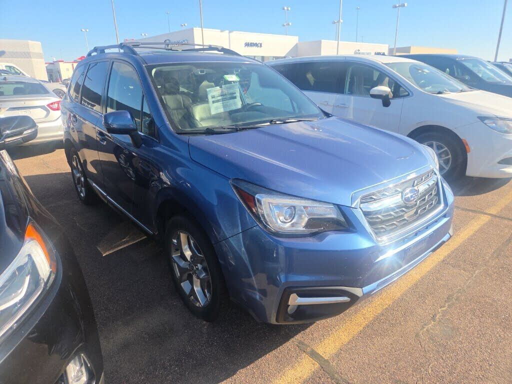 2017 SUBARU Forester