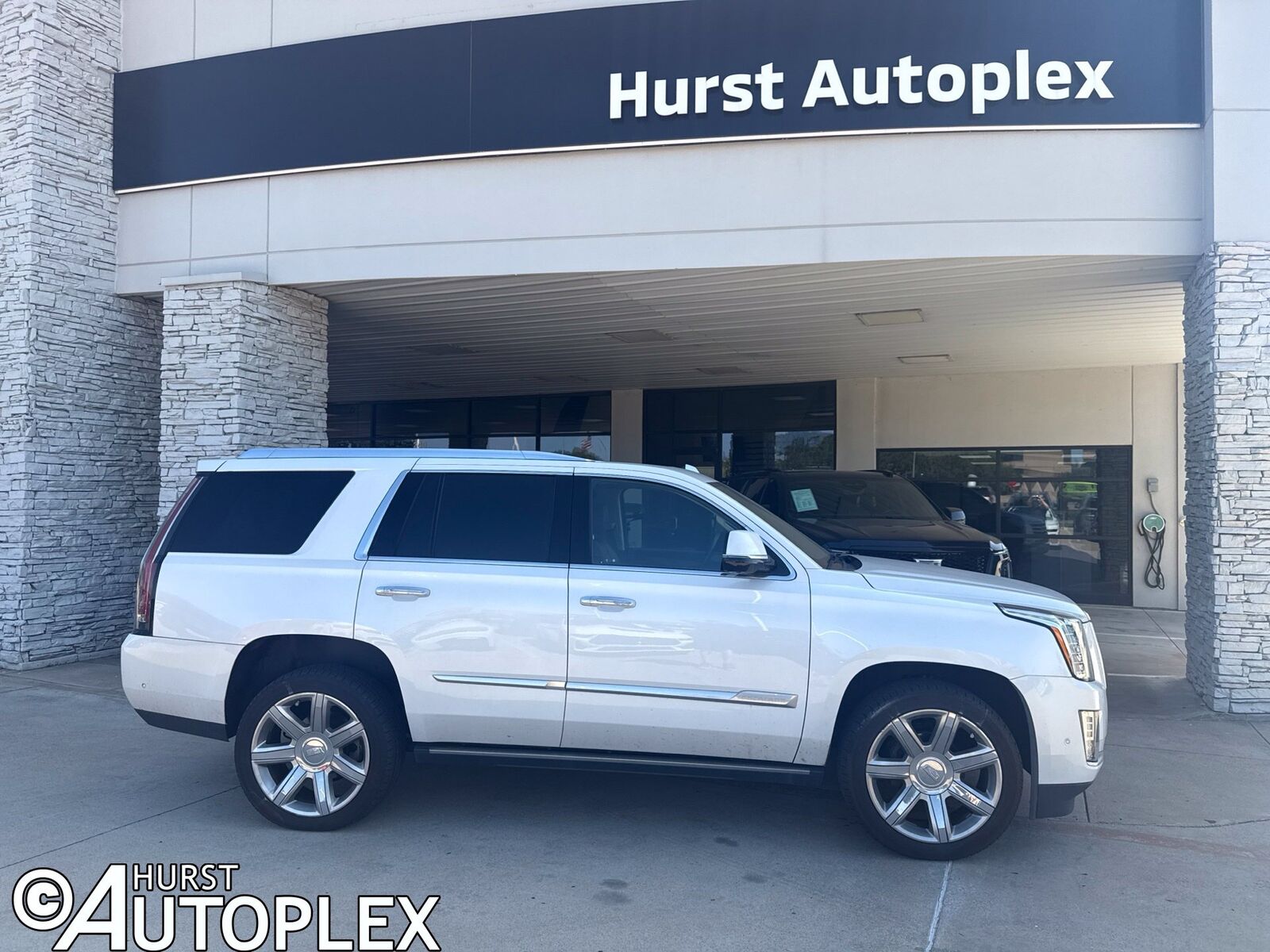 2020 CADILLAC Escalade