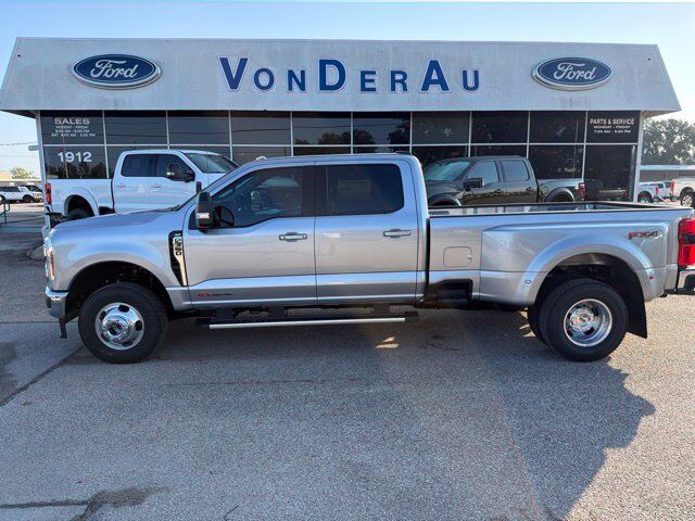 2027 FORD F-350