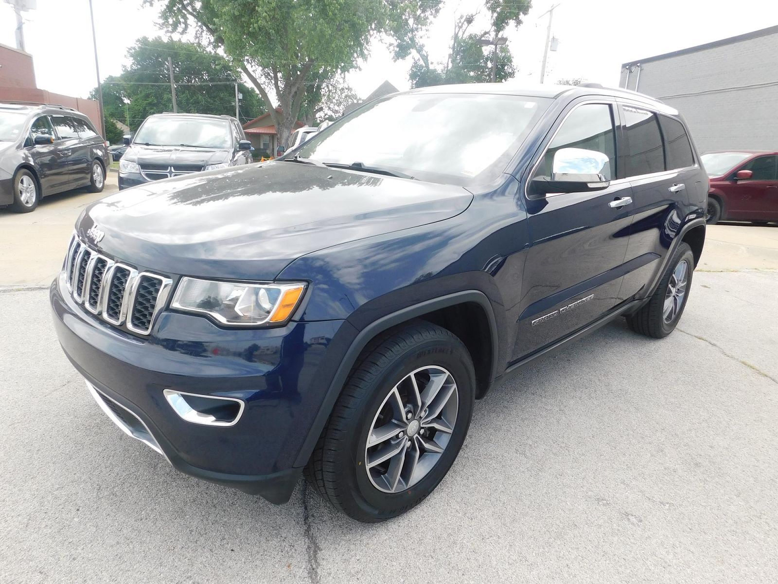 2017 JEEP Grand Cherokee