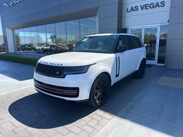 2024 LAND ROVER Range Rover