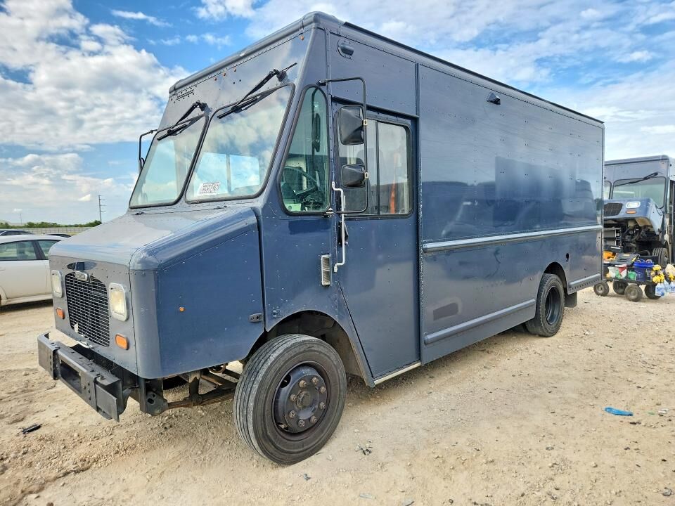 2020 FREIGHTLINER MT 45G Front Gasoline Engine Walk in Van Chassis