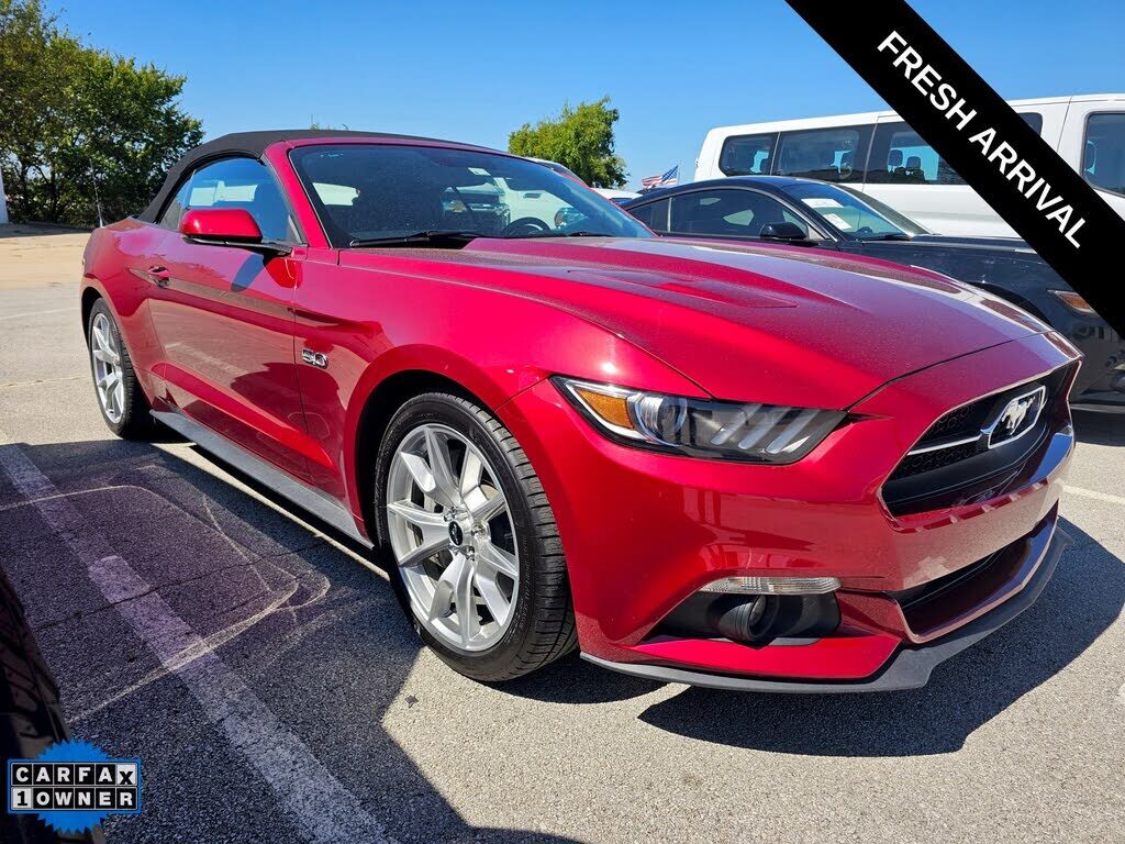 2015 FORD Mustang
