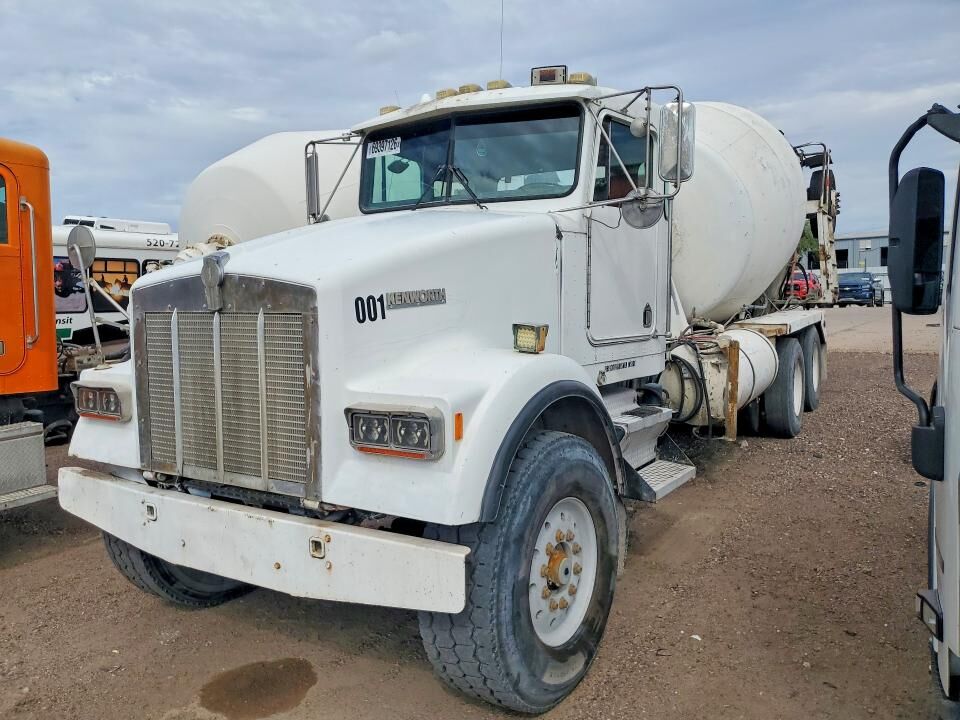 2025 KENWORTH W9 Series