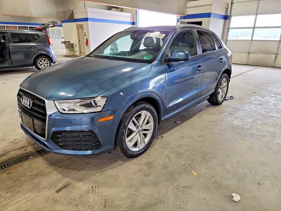 2018 AUDI Q3