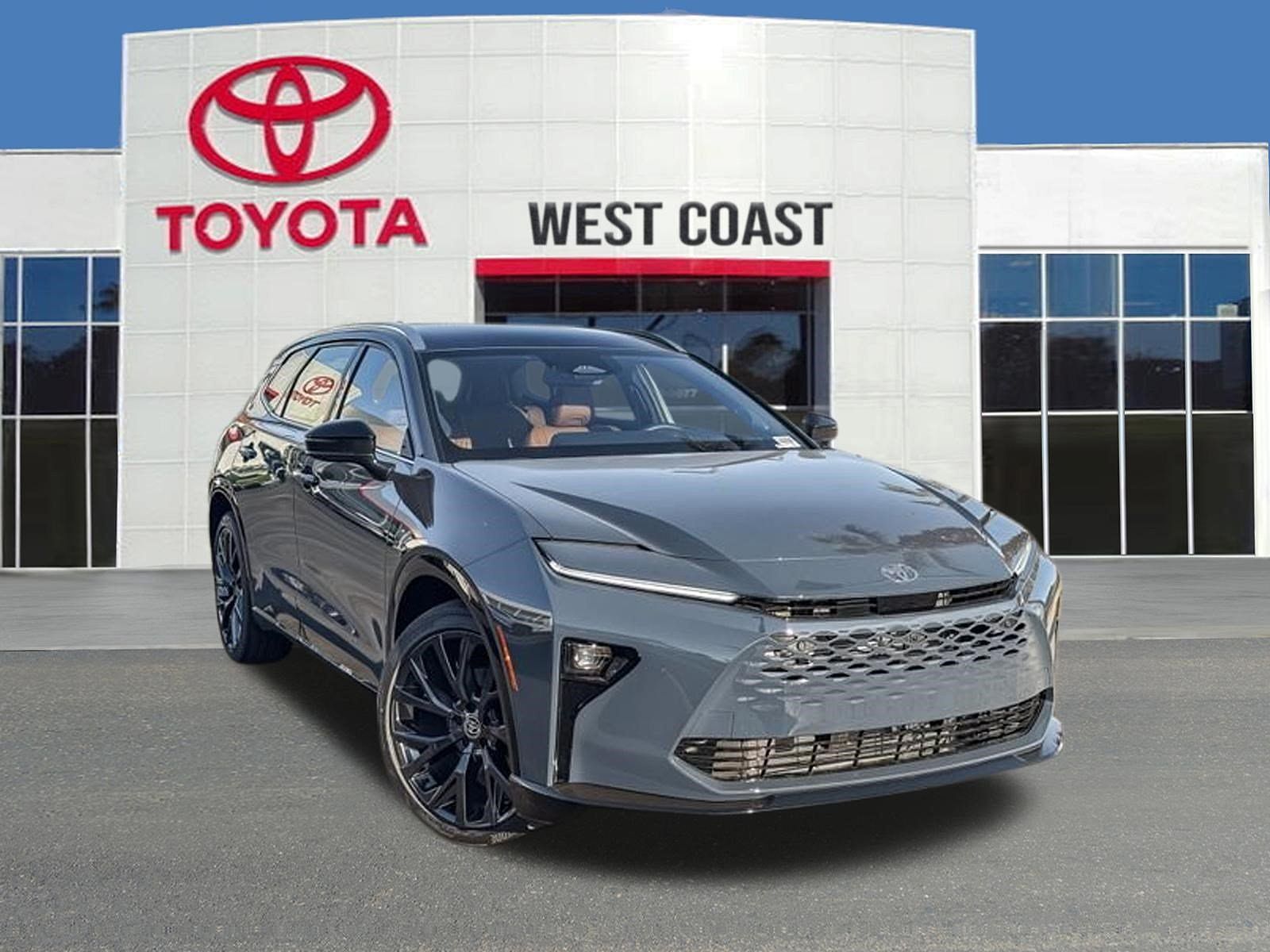 2026 TOYOTA Crown Signia
