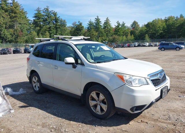 2014 SUBARU Forester