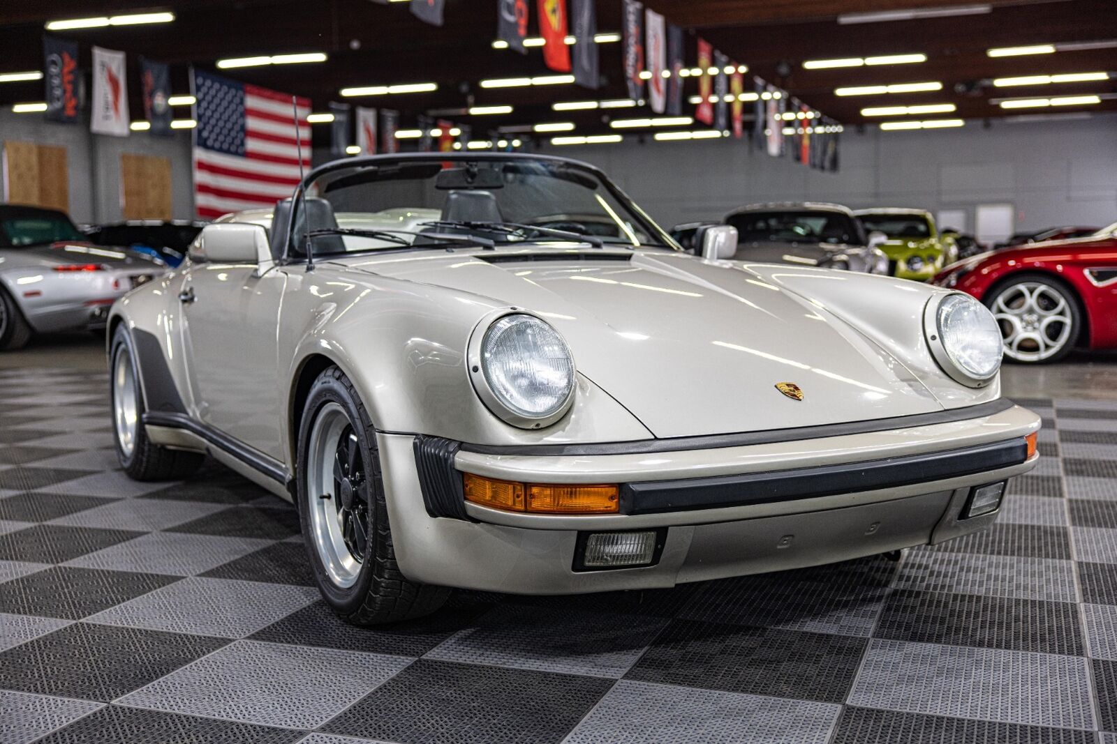 1989 PORSCHE 911