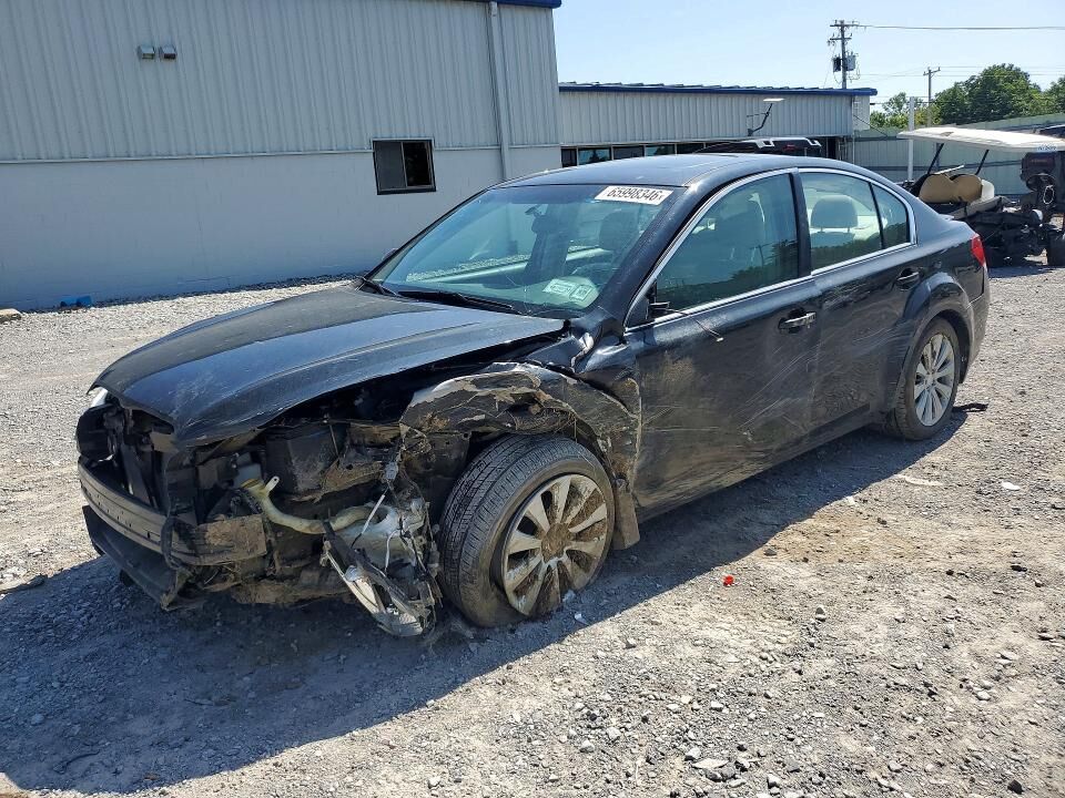 2010 SUBARU Legacy
