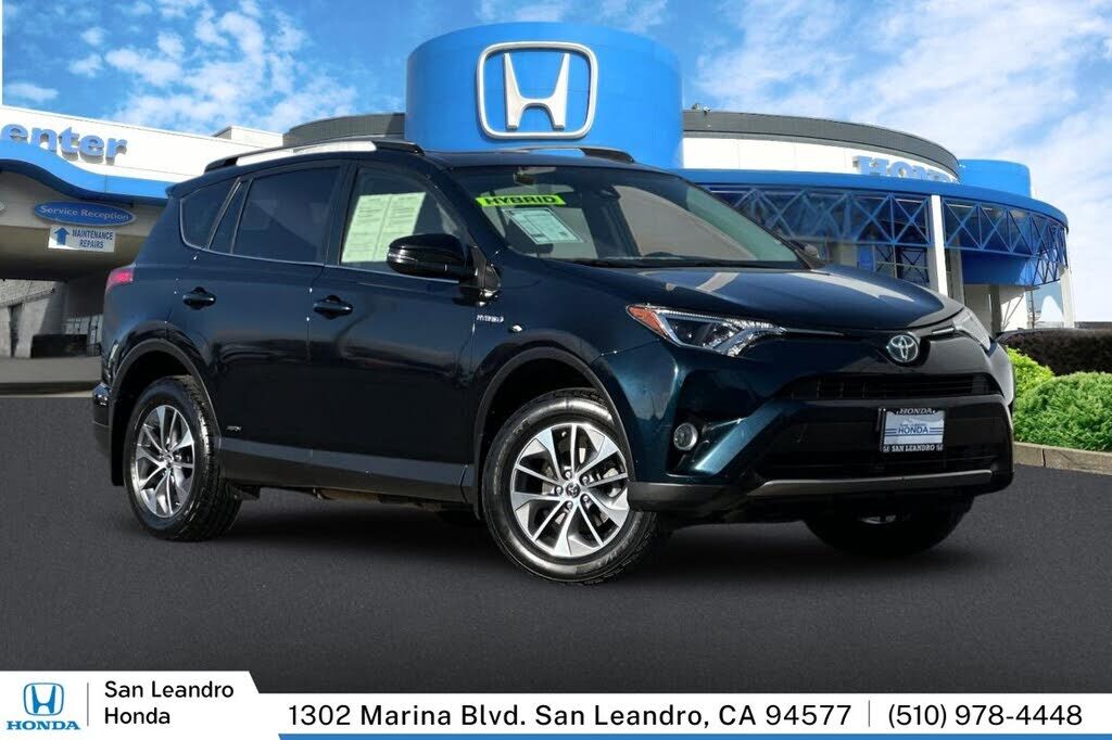 2017 TOYOTA RAV4