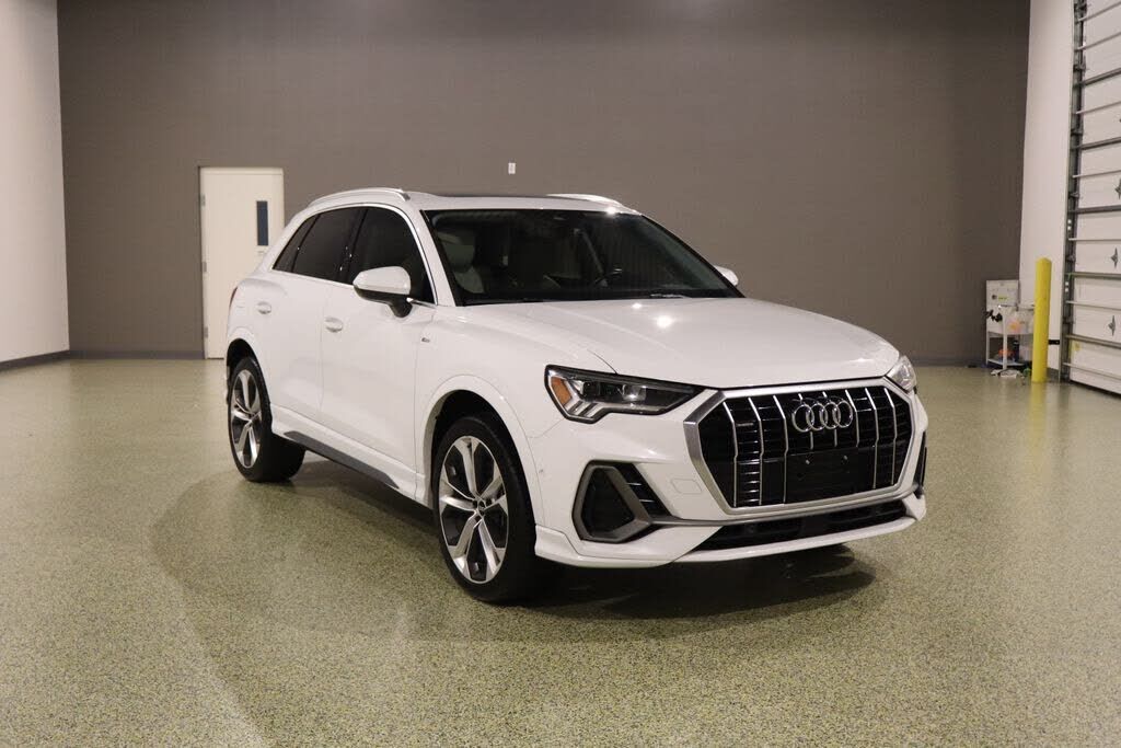 2021 AUDI Q3