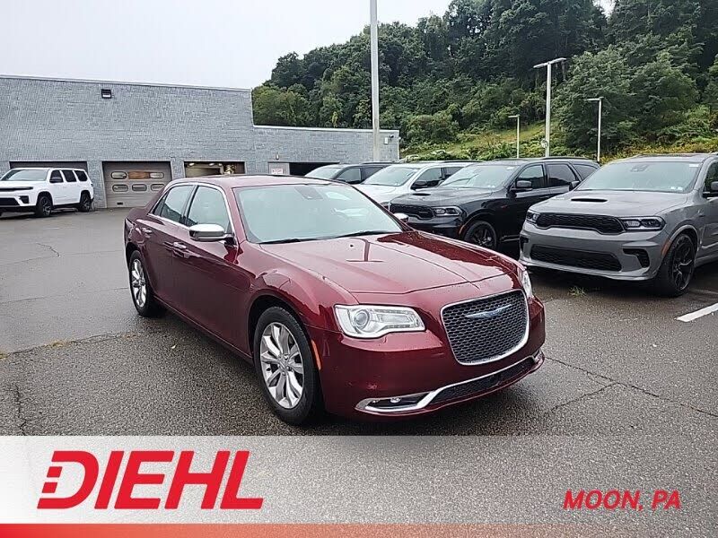 2017 CHRYSLER 300
