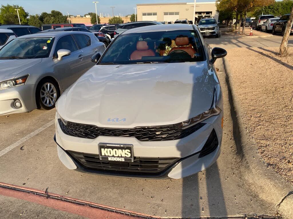 2023 KIA K5