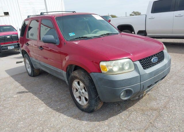 2005 FORD Escape