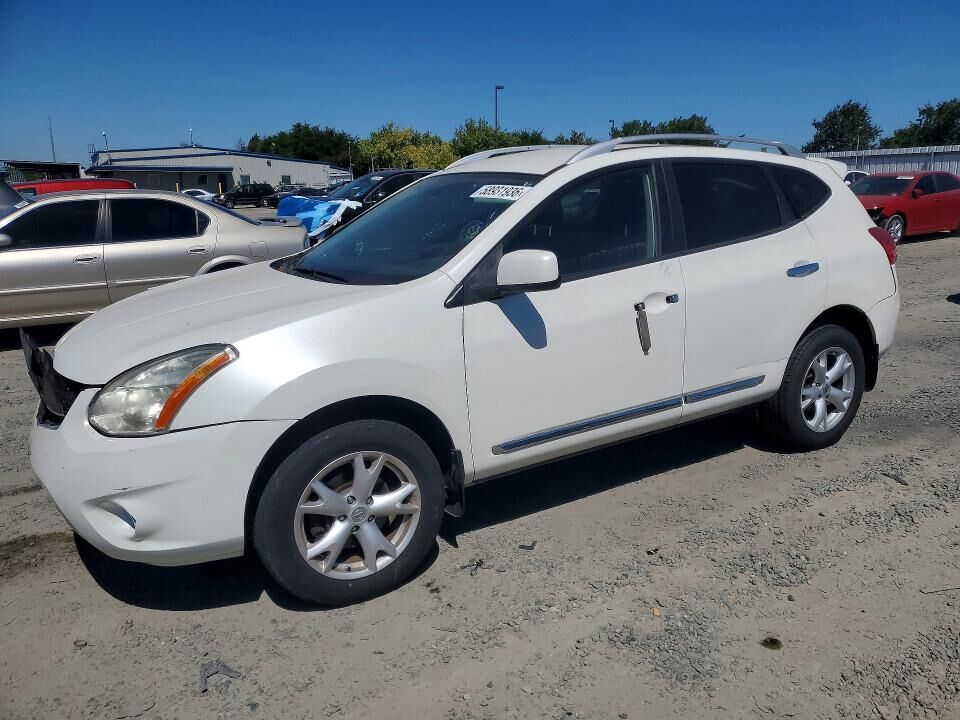 2011 NISSAN Rogue