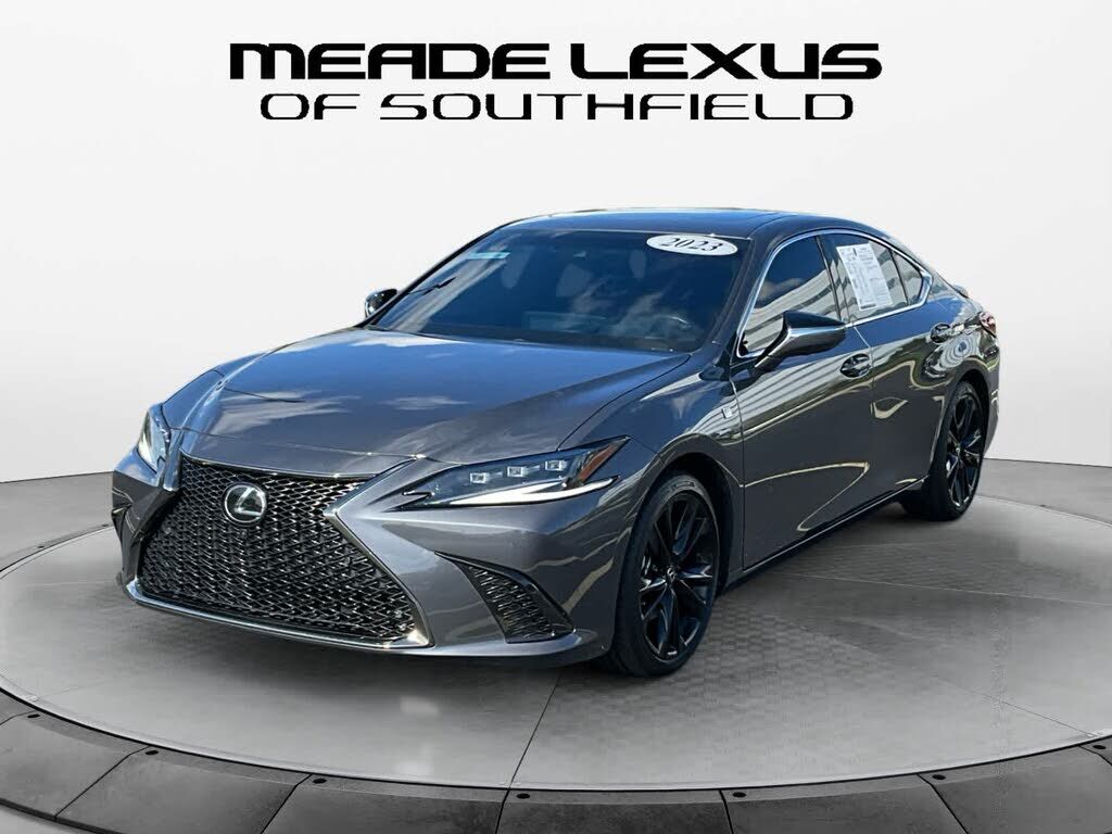 2023 LEXUS ES