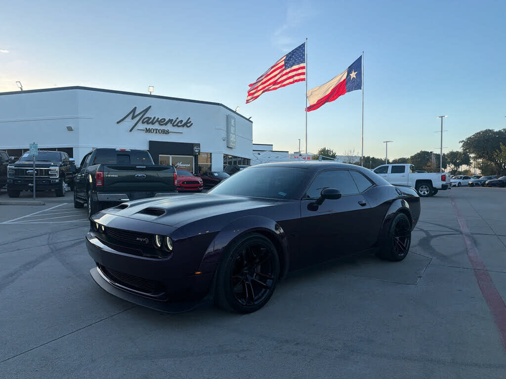 2020 DODGE Challenger