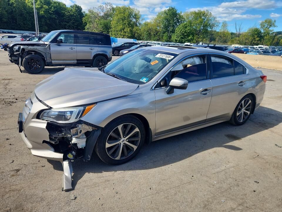 2017 SUBARU Legacy