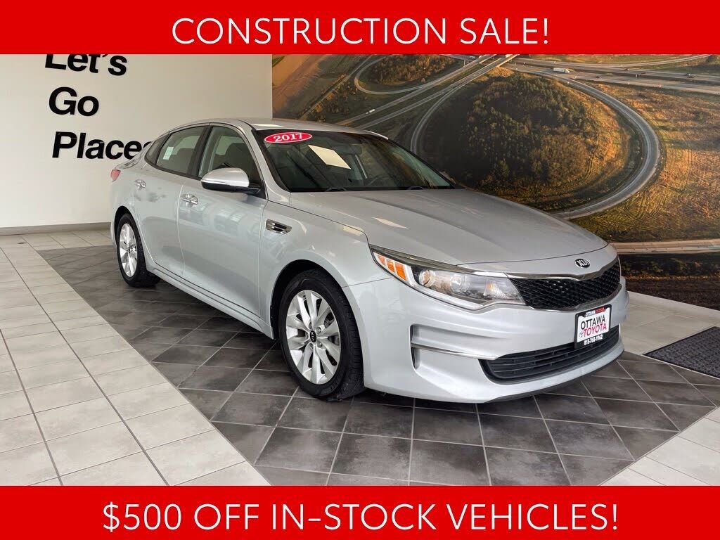 2017 KIA Optima